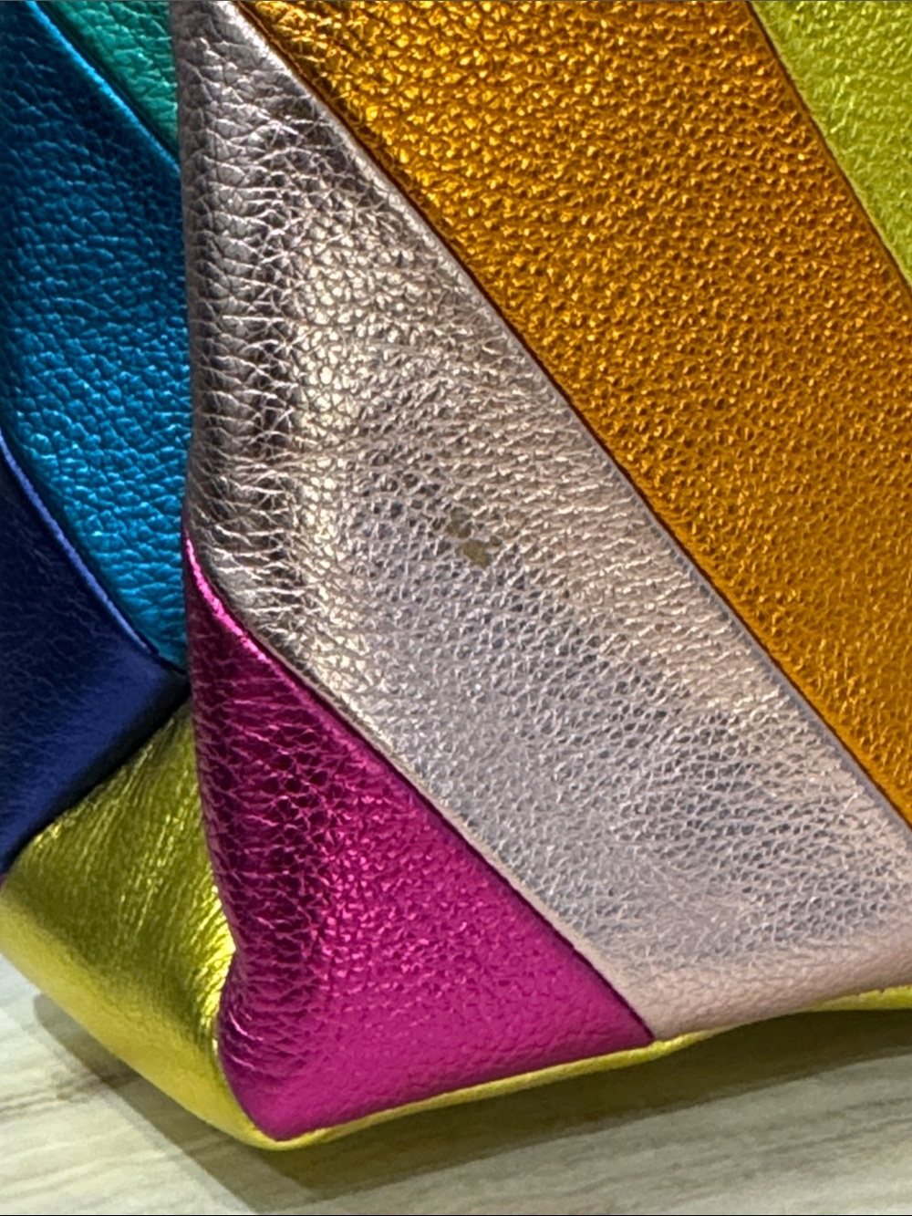 Kurt Geiger Bag Large Kensington Rainbow Leather Shoulder Chain Bag - Picture 16 of 17
